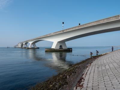 Zeeelandbrücke